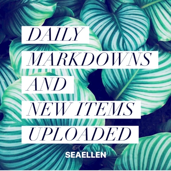 BOOKMARK 💙 - Picture 6 of 10